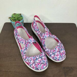 CROCS Swiftwater Wave Graphic w/ Candy Pink Water-Friendly Slingback Flats Sz 11